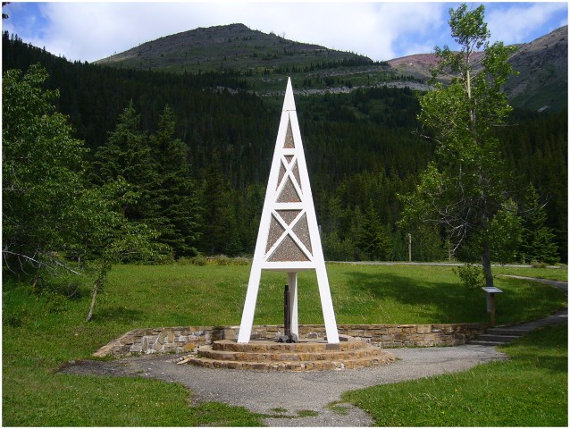 První ropný vrt - Waterton lake